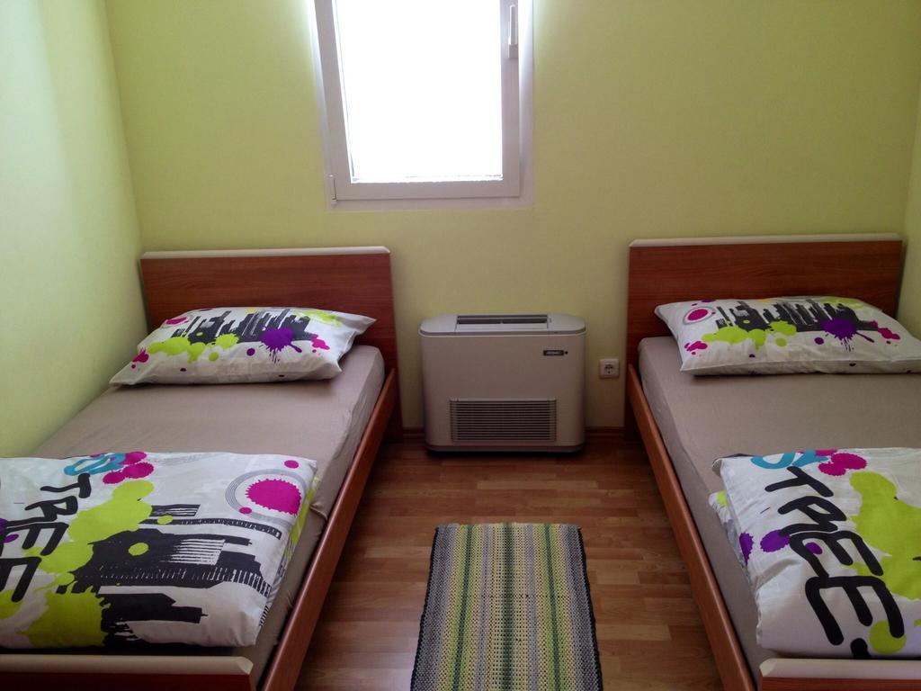 Apartments Rukavina Rogoznica  Rum bild